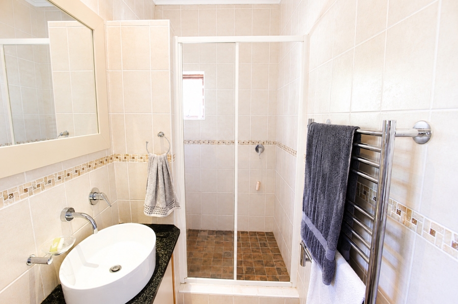 3 Bedroom Property for Sale in Upper Robberg Western Cape